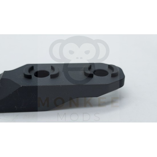 Element Ari. D. M-LOK Flashlight holder Element Ari. D. M-LOK Flashlight holder