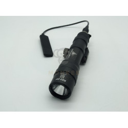 Sotac SD-080 M600DF Flashlight